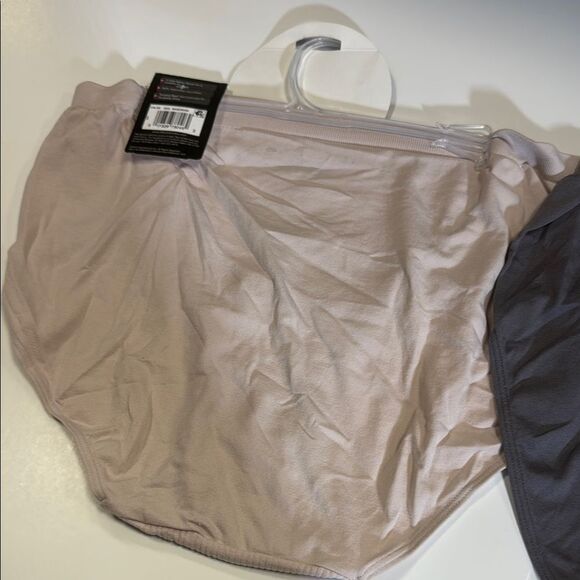 Bali Comfort Revolution Briefs - Picture 5 of 6